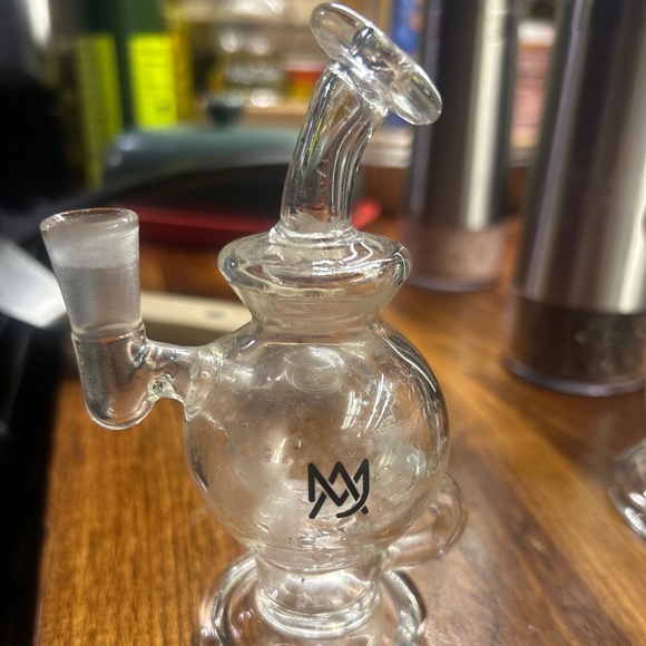 MJ Arsenal Rig - Picture 1 of 3